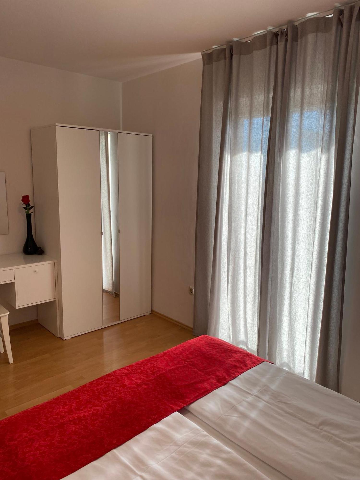 Apartment Jasmin 1